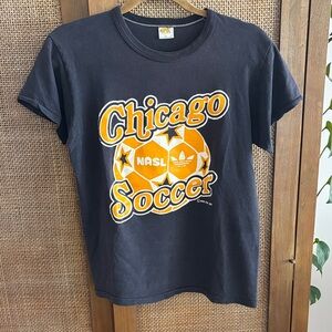 Vintage Chicago Soccer Graphic Tee Paper Thin Cotton Size S/M adult